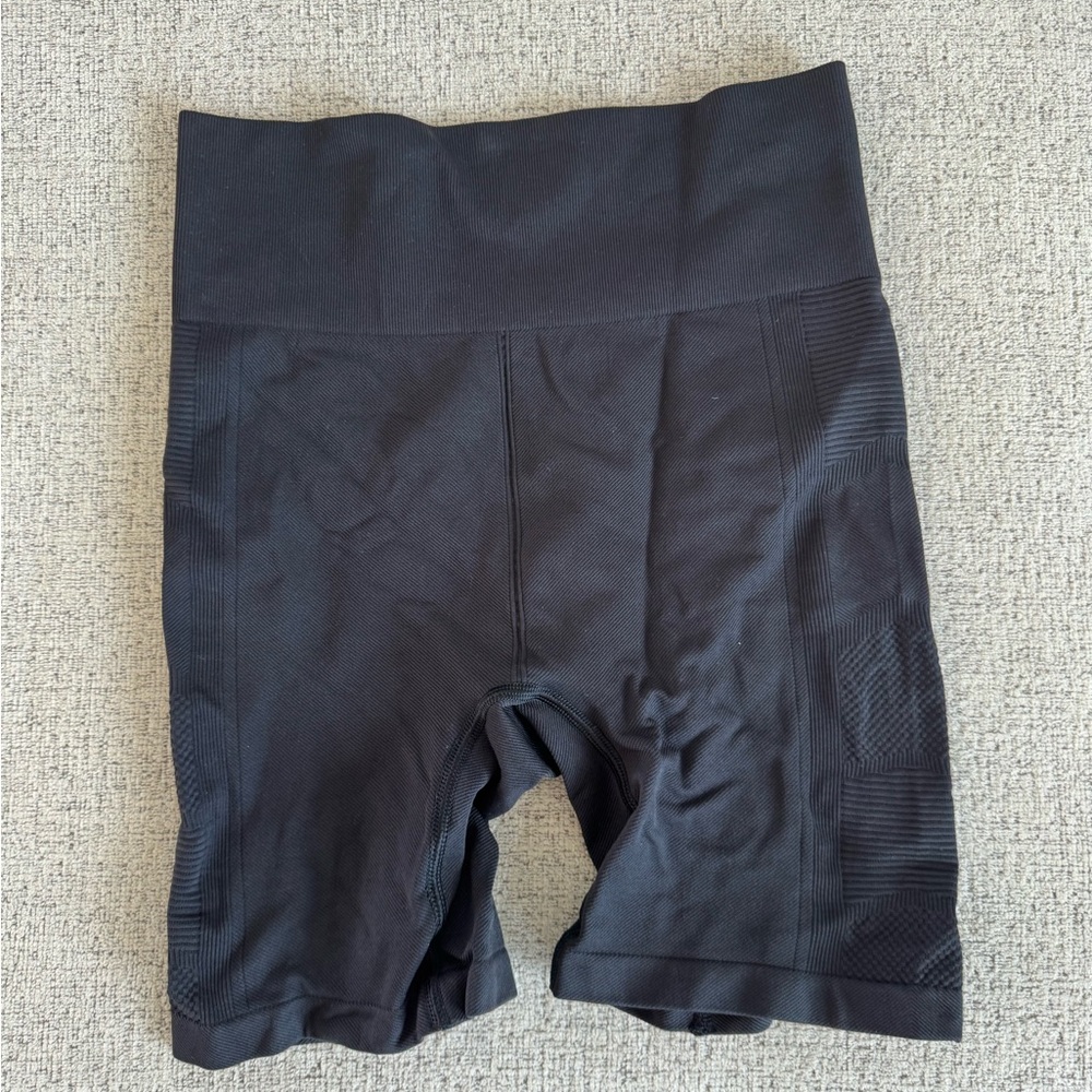 DSG Women's Black Bike Shorts